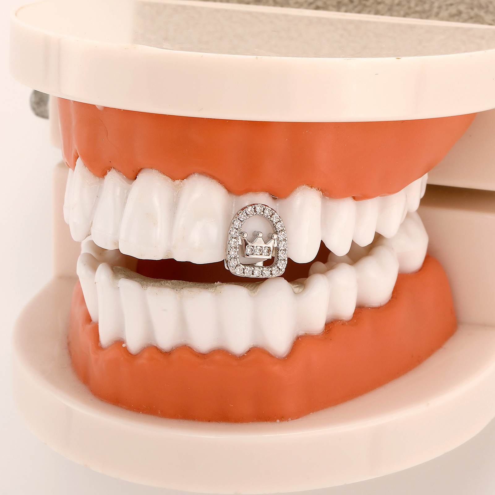 TOPGRILLZ Iced Out Enkele Voll - Body Jewelry Men recensie en prijs