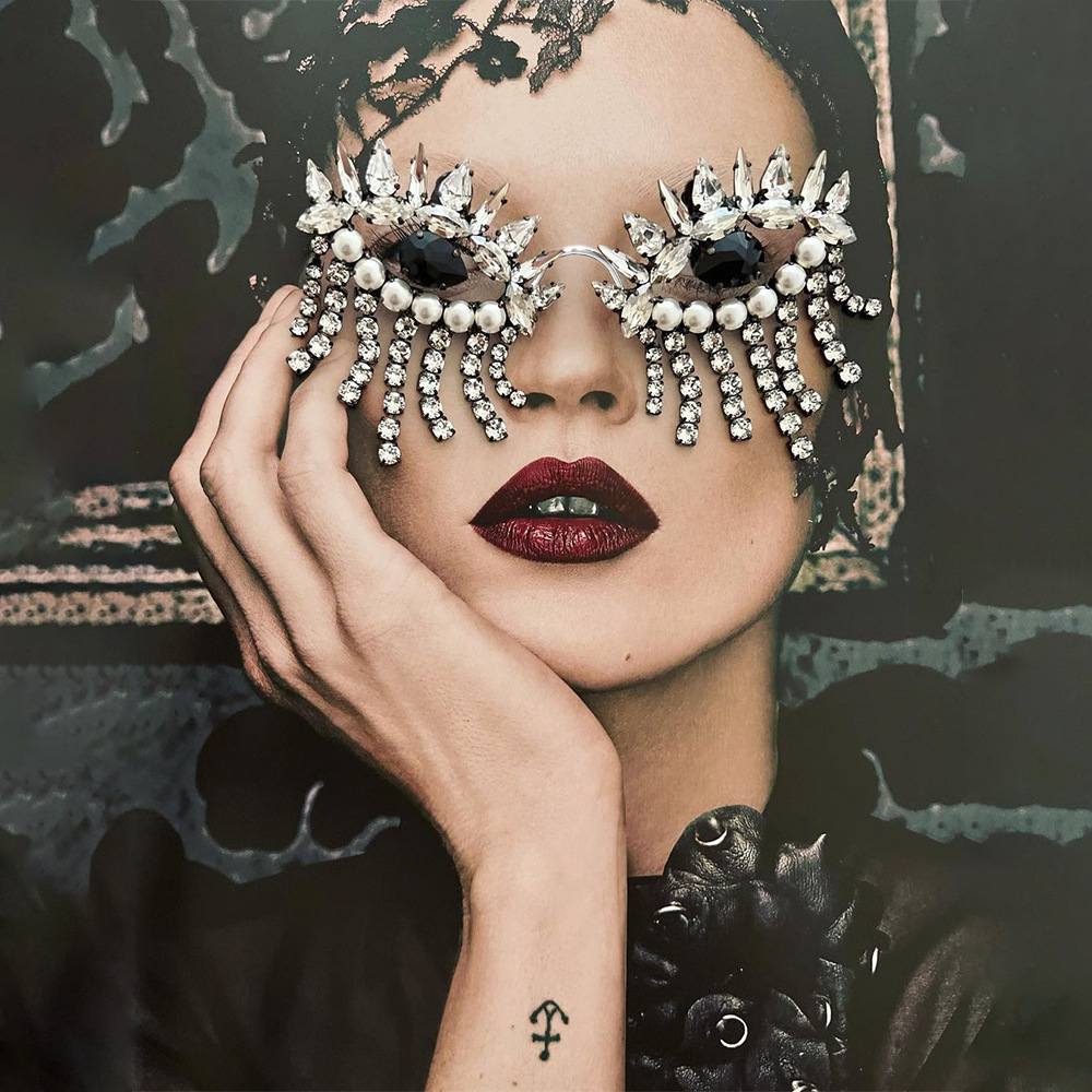 Stonefans Kwastjes Frame Voor  - Body Jewelry Online recensie en prijs